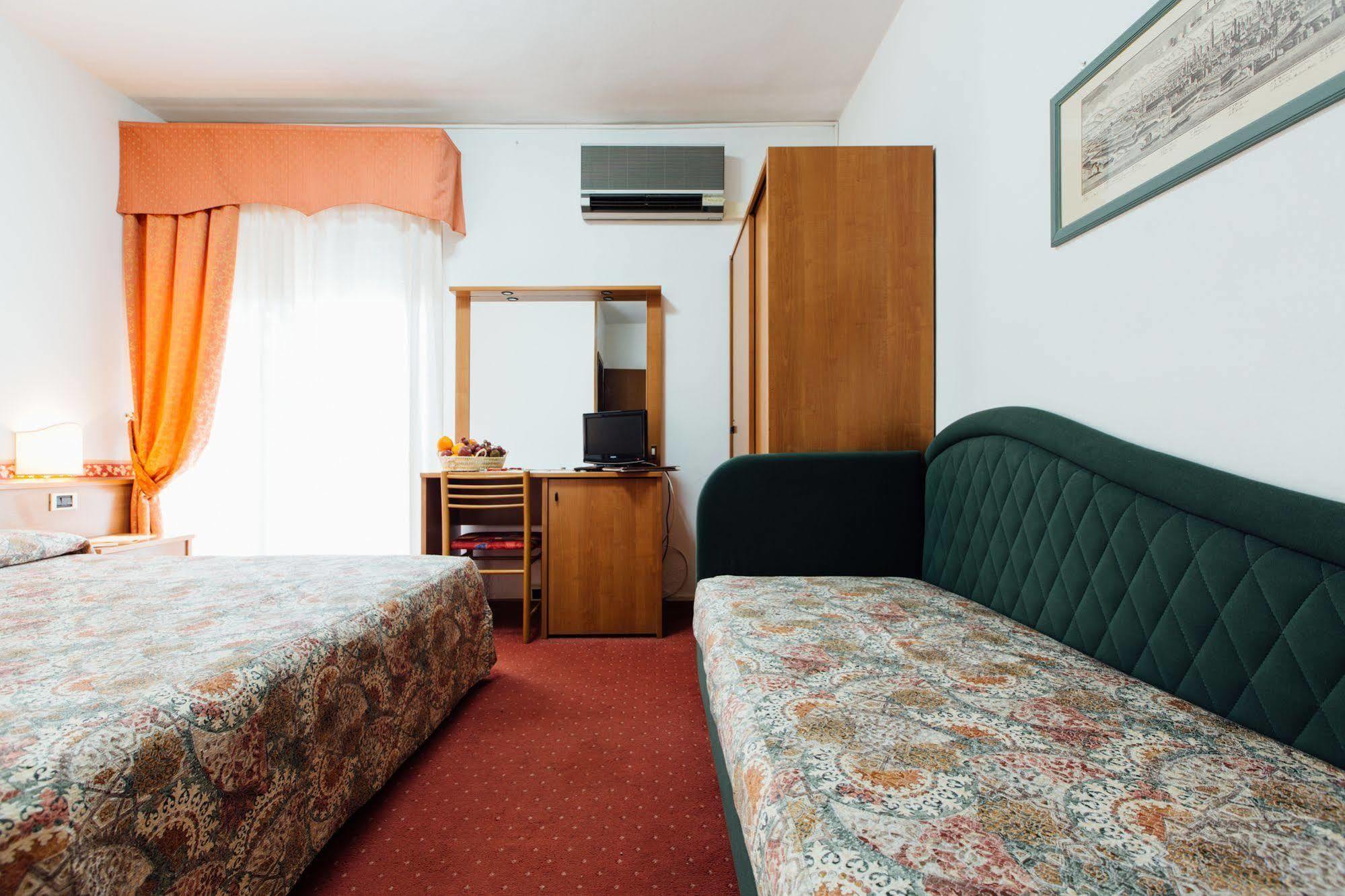 Hotel Cala Di Forno 폰테블란다 외부 사진